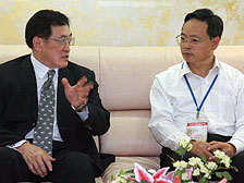 Dr York Chow, Shi Zongwei