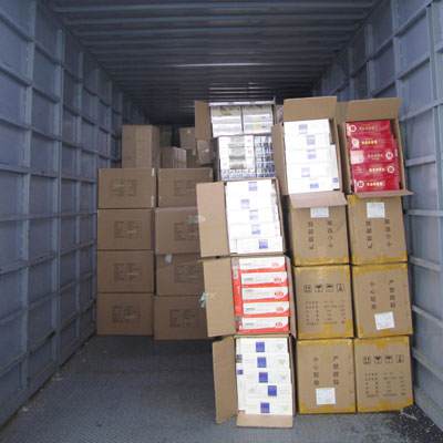 customs_l.jpg