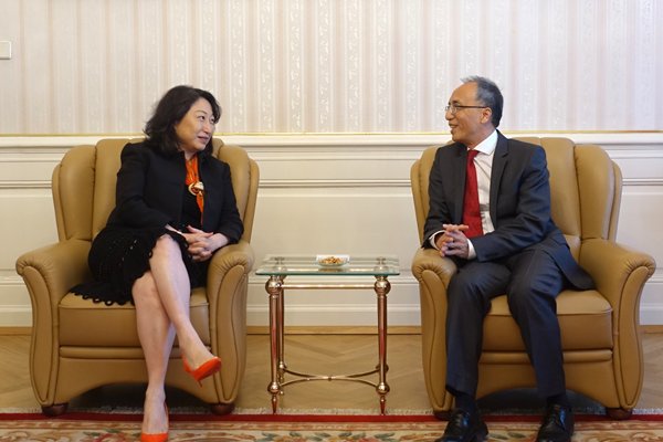 共聚
