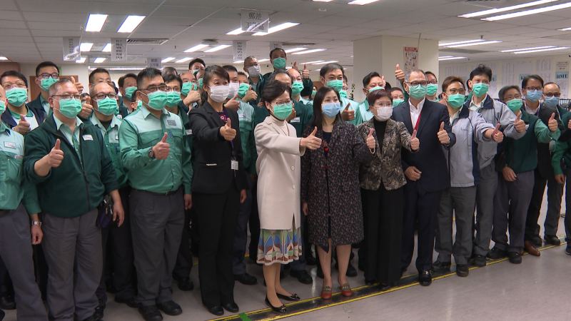 特首赞扬邮政服务以民为本