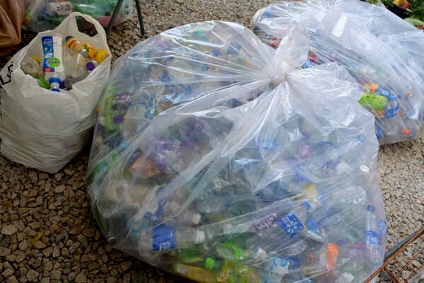 擬要求物管收集住戶已分類回收物