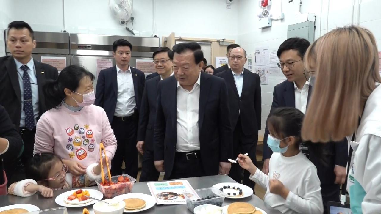 夏寶龍與法律界和傳媒代表會面