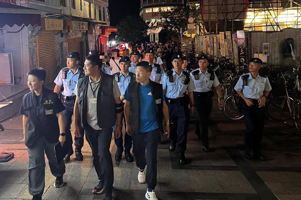 图片[1]-三地聯合行動 港拘逾四千人-硕谷新闻聚合