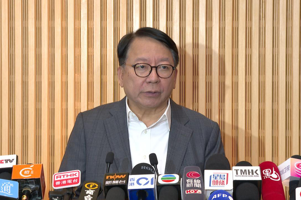 宏福苑七棚網樣本未達阻燃標準