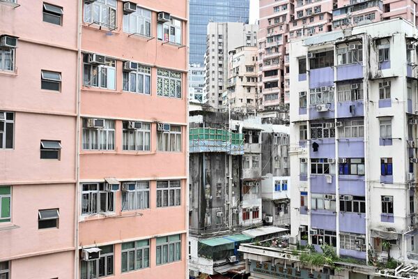 第四季契約修訂個案12宗