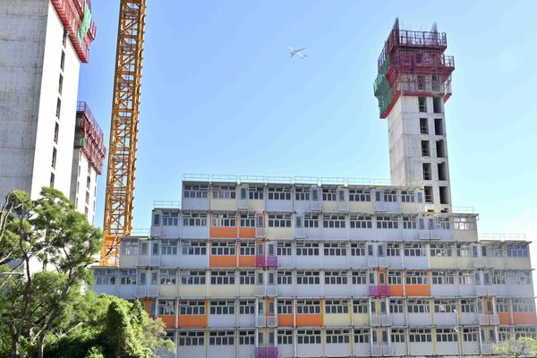 涉簡約公屋施工問題承建商被懲處