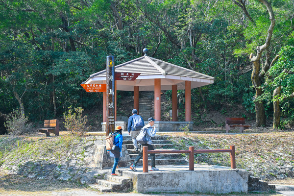 解鎖港島徑 段段有風景