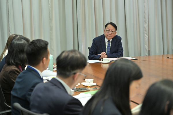 春節黃金周料143萬內地旅客訪港