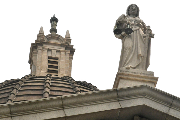 鄧炳強：法律不容危害國安行為