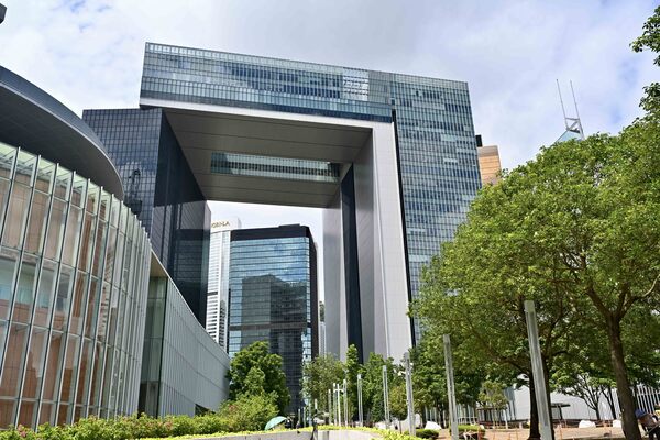 融入國家發展大局 發揮香港優勢