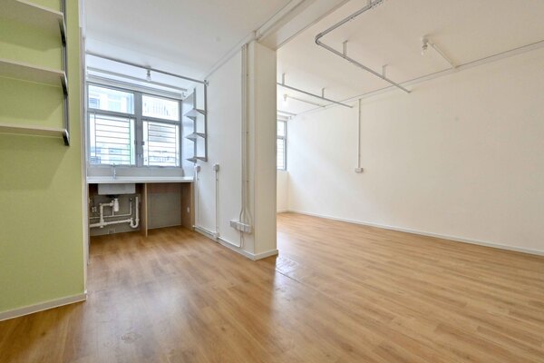 恆光街簡約公屋營運合約招標