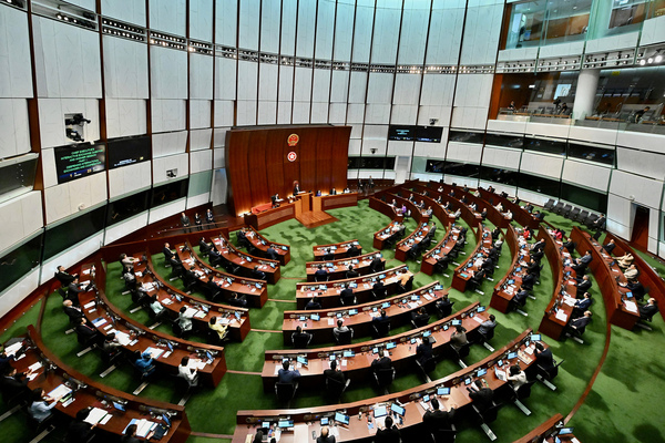 立法會換屆選舉報告書發表