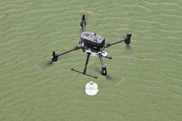 機械團隊 下地飛天