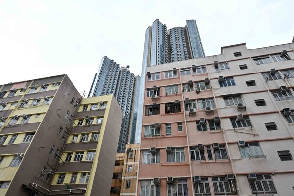 第一季契約修訂個案13宗