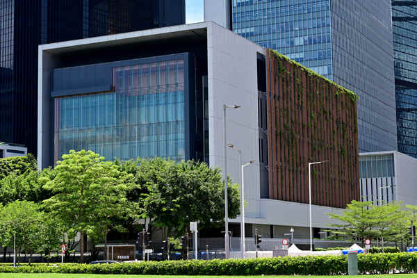 特首訪深水埗聽取施政報告意見 特首訪深水埗聽取施政報告意見