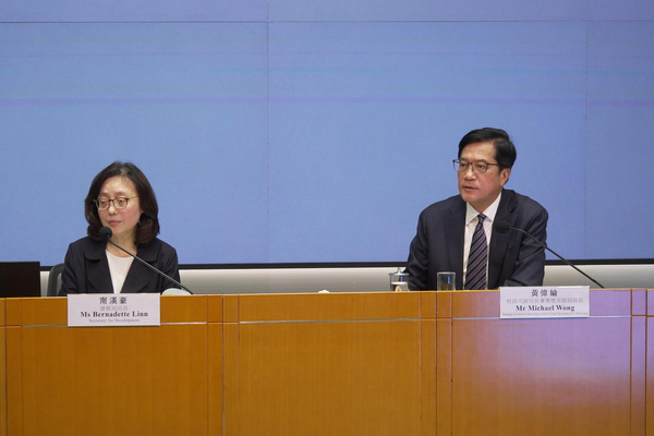 房屋局下月设公营楼宇管制组 取代独立审查组强化监管 房屋局下月设公营楼宇管制组 取代独立审查组强化监管