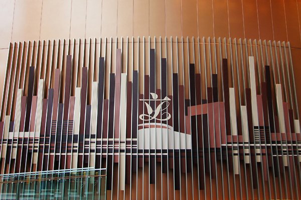 Gov't will work with LegCo