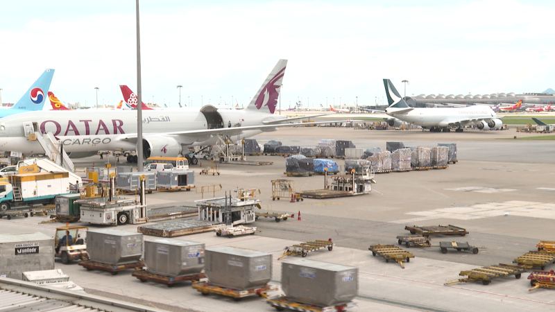 HK airport’s fresh approach