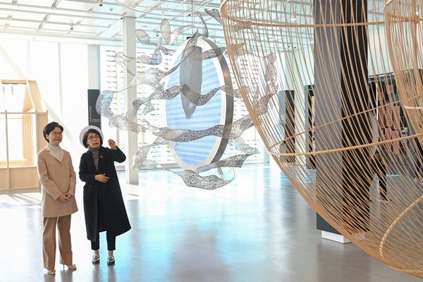 Enhanced artspace