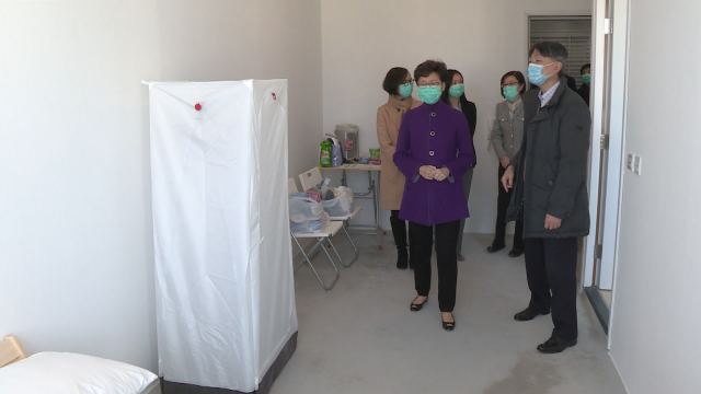CE inspects Chun Yeung Estate