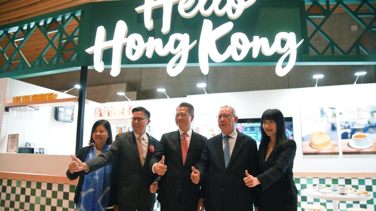 FS promotes HK in Paris