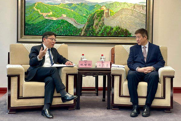 Enhancing connectivity