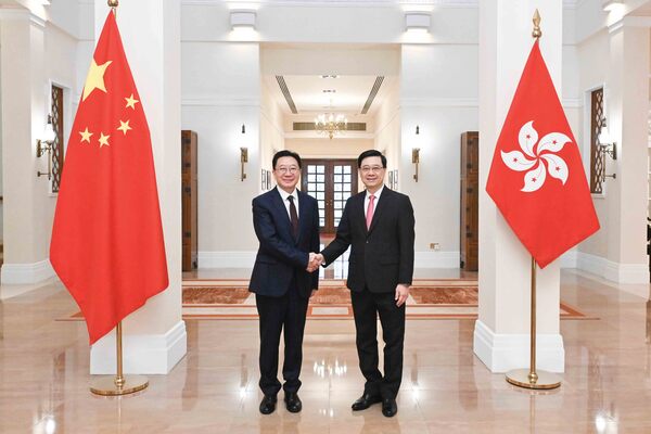 CE meets new Liaison Office Director