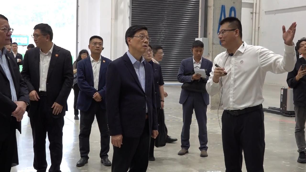 CE visits Fujian enterprises