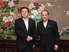 配合国家