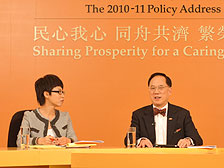 曾蔭權出席施政論壇 曾蔭權出席施政論壇