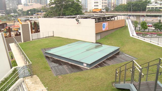 Video Image1