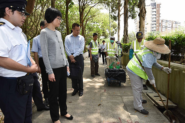 香港政府新聞網 - 類別 - 社區與健康 - 食環署展開首輪滅蚊工作