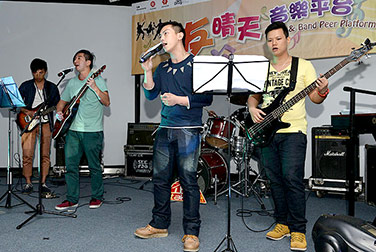 乐队表演