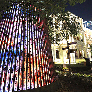 HK landmarks lit up