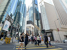 勞工及福利局局長張建宗