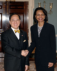 Donald Tsang meets Condoleezza Rice
