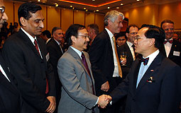 Donald Tsang