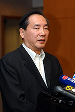 Ag Financial Secretary Stephen Ip