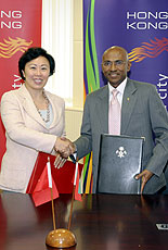 HK, Maldives sign air services pact