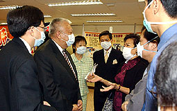 行政長官訪問醫管局