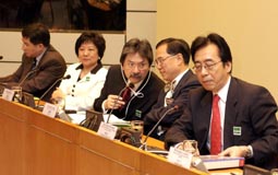Donald Tsang