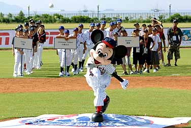 Mickey Mouse throwing the first ball