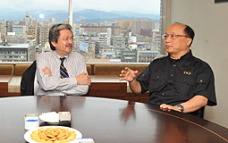 John Tsang meets Jason Hu
