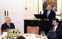 Tung Chee Hwa