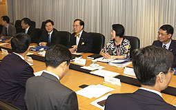 cs at meeting