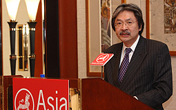 John Tsang 