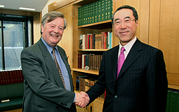 唐英年訪英與影子大臣會面