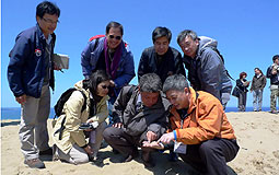 香港地質公園專責小組考察團參觀日本鳥取砂丘