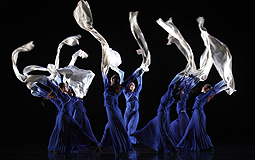 dancers team up at expo